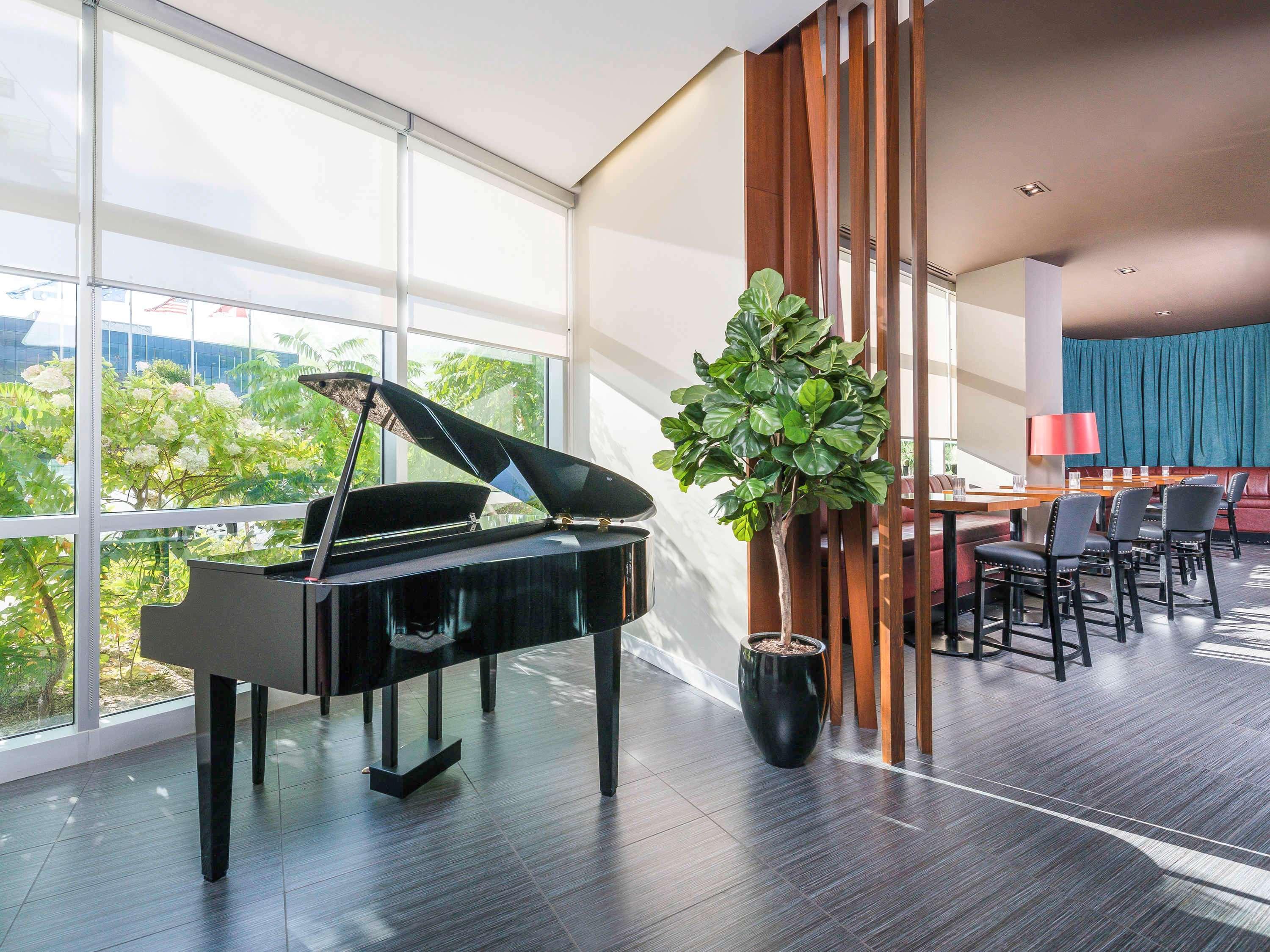 Novotel Montreal Aeroport Dorval Dış mekan fotoğraf
