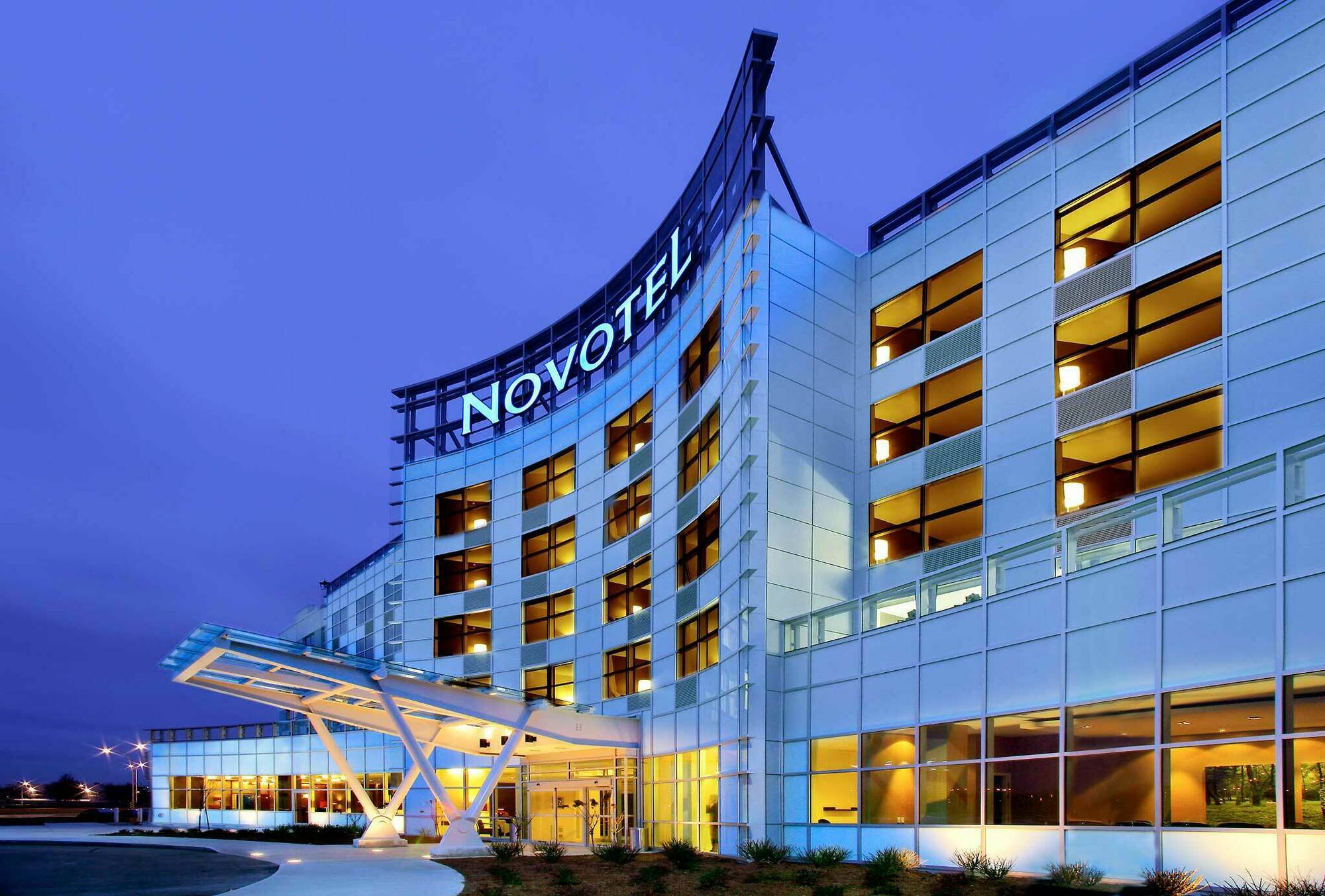 Novotel Montreal Aeroport Dorval Dış mekan fotoğraf